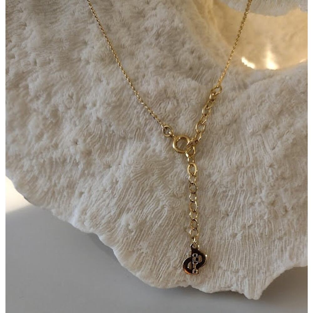 Vintage Christian Dior Purple Crystal Pendant Necklace on Gold Tone Chain - Picture 6 of 7